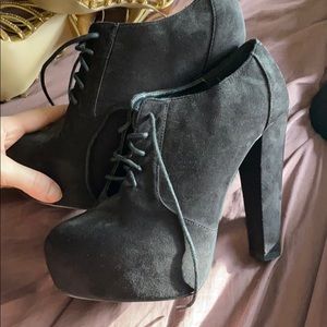 Worn twice black suede boots